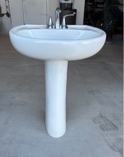 Pedestal Sink