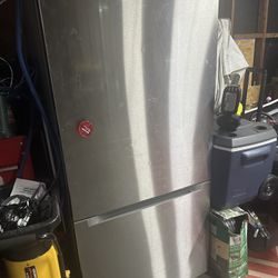 Working Refrigerator 