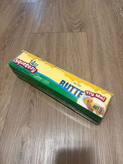 Squeezy butter toy