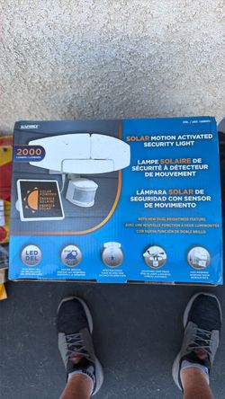 Solar motion security light