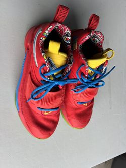 Giannis Uno Nike Shoes Sz 6