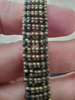 See 4 pix very old vintage green stones bracelet  see back