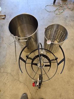 Outdoor oil cooking system