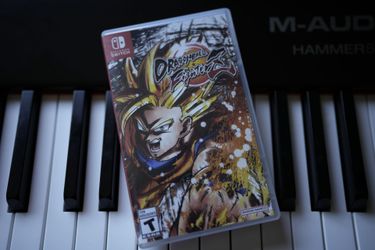 Nintendo Switch - DRAGON BALL FighterZ