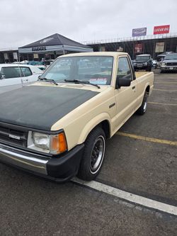 1987 Mazda B-Series Pickup