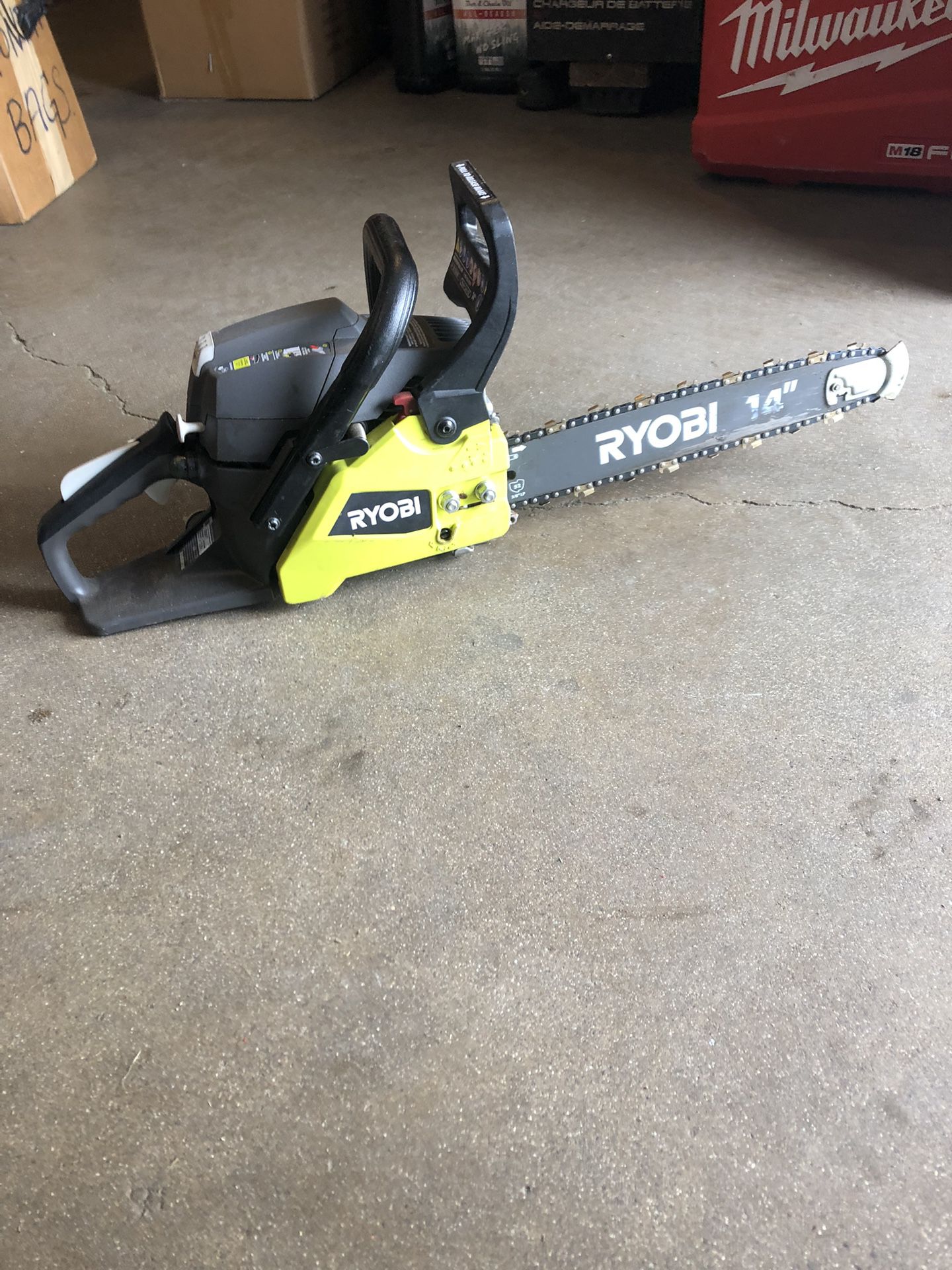 14”RYOBI chainsaw 