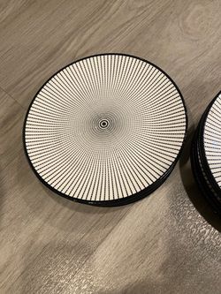 Black and White Ceramic Dinner Plates Set