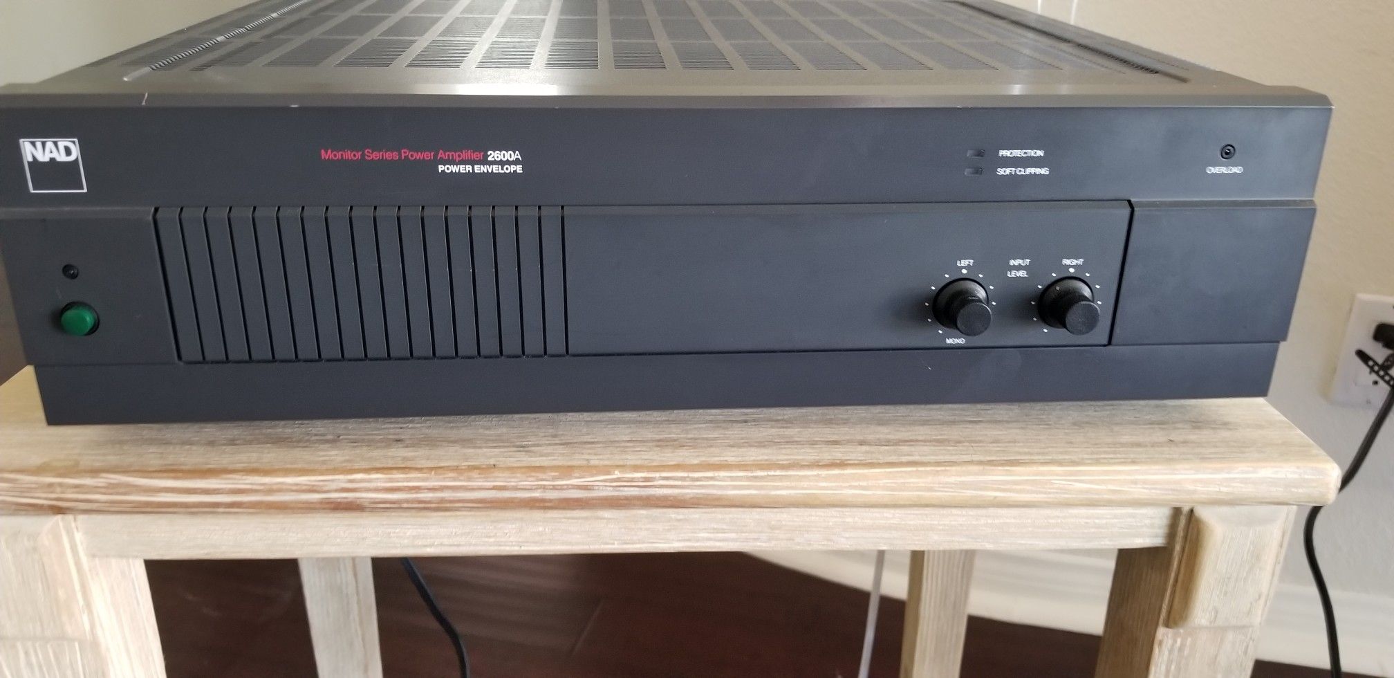 NAD 2600a Power Envelope Amplifier