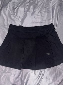 Black Pleated Skirt 