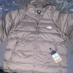 Brand New Northface Puffer Jacket Size XL