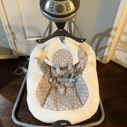 Graco Simple Sway Columpio para Bebé 5,5 - 30 Lb, Abbington