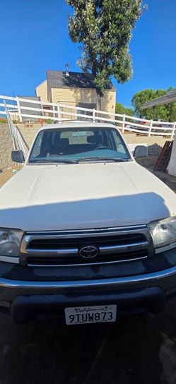 2000 Toyota 4Runner / 2010 corolla s