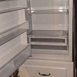 Sub Zero Cabinet Stule Refrigerator (No Freezer)