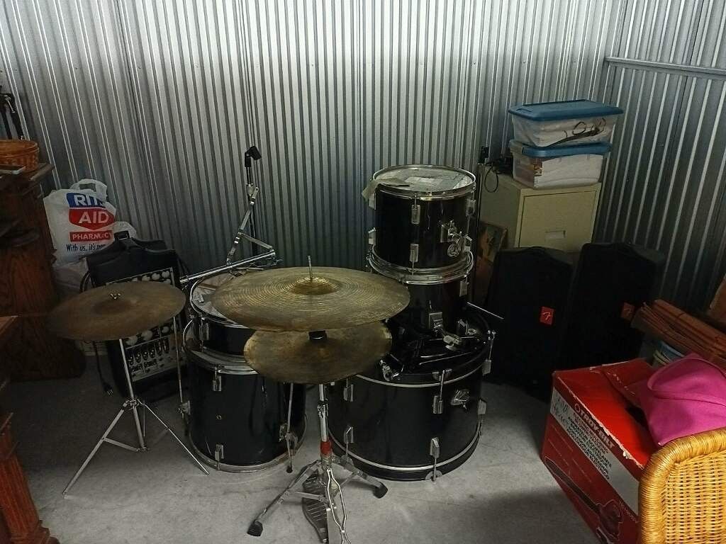 Full Drum Set