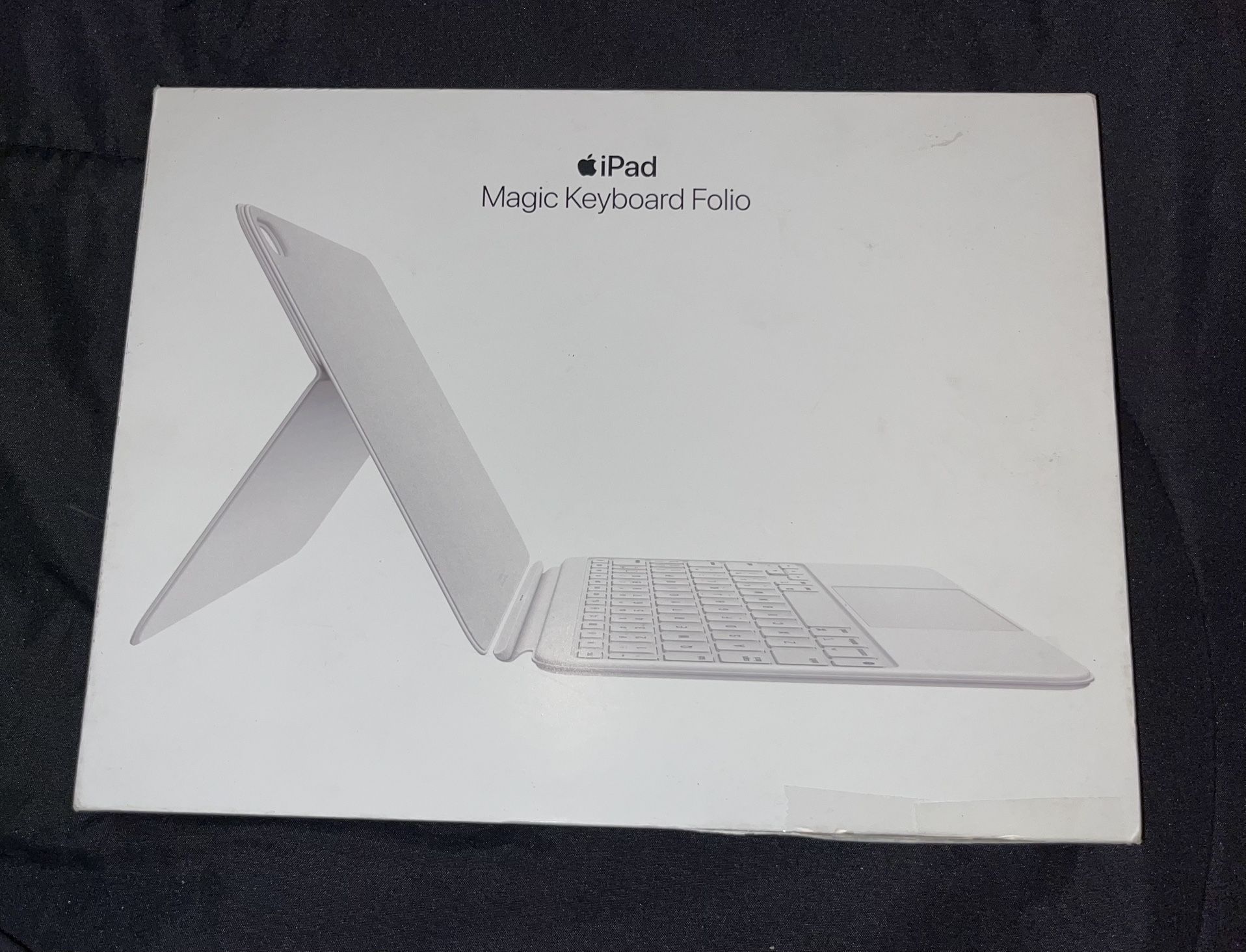 New Apple Magic Keyboard Folio (For iPad A16 & 10th Generation)