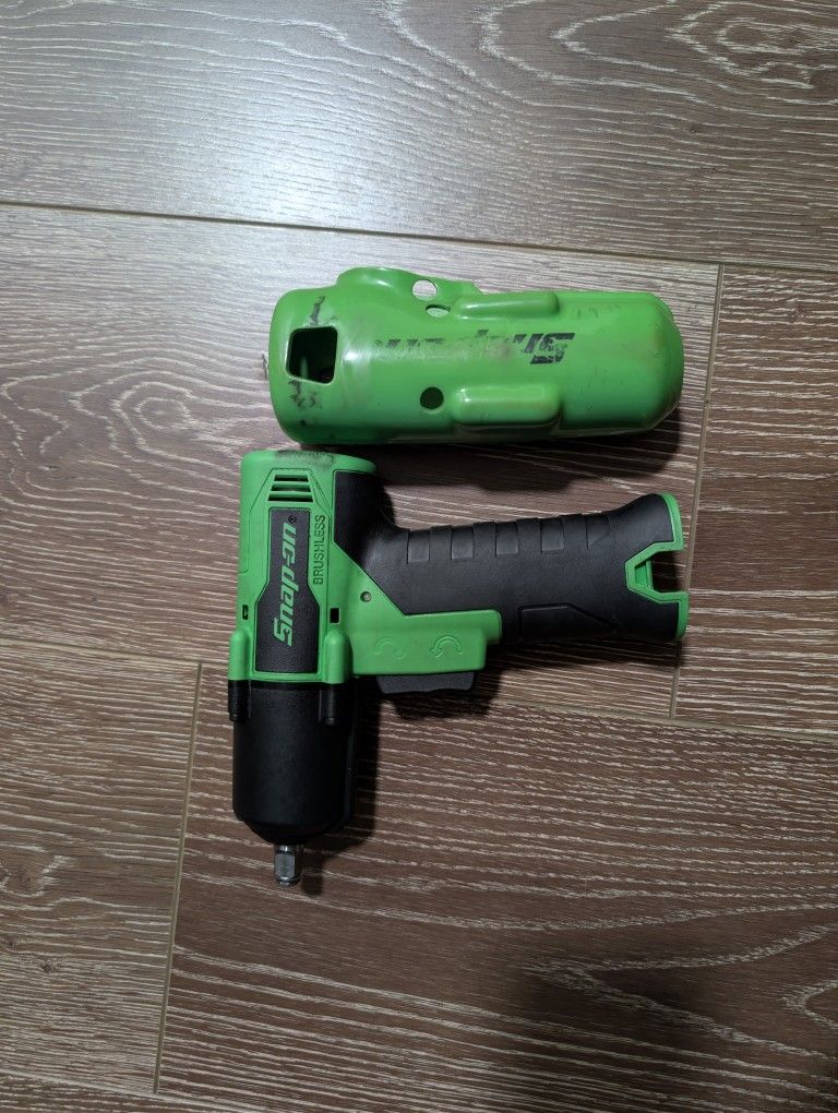 Snap On 14.4v 3/8 Brushless Impact (Tool Only)