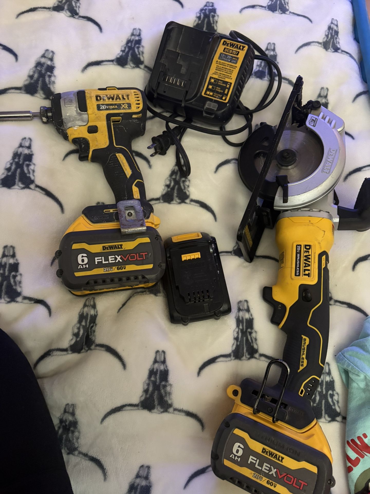 Dewalt