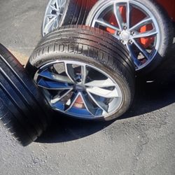 Audi 19in Rims And Low Pros