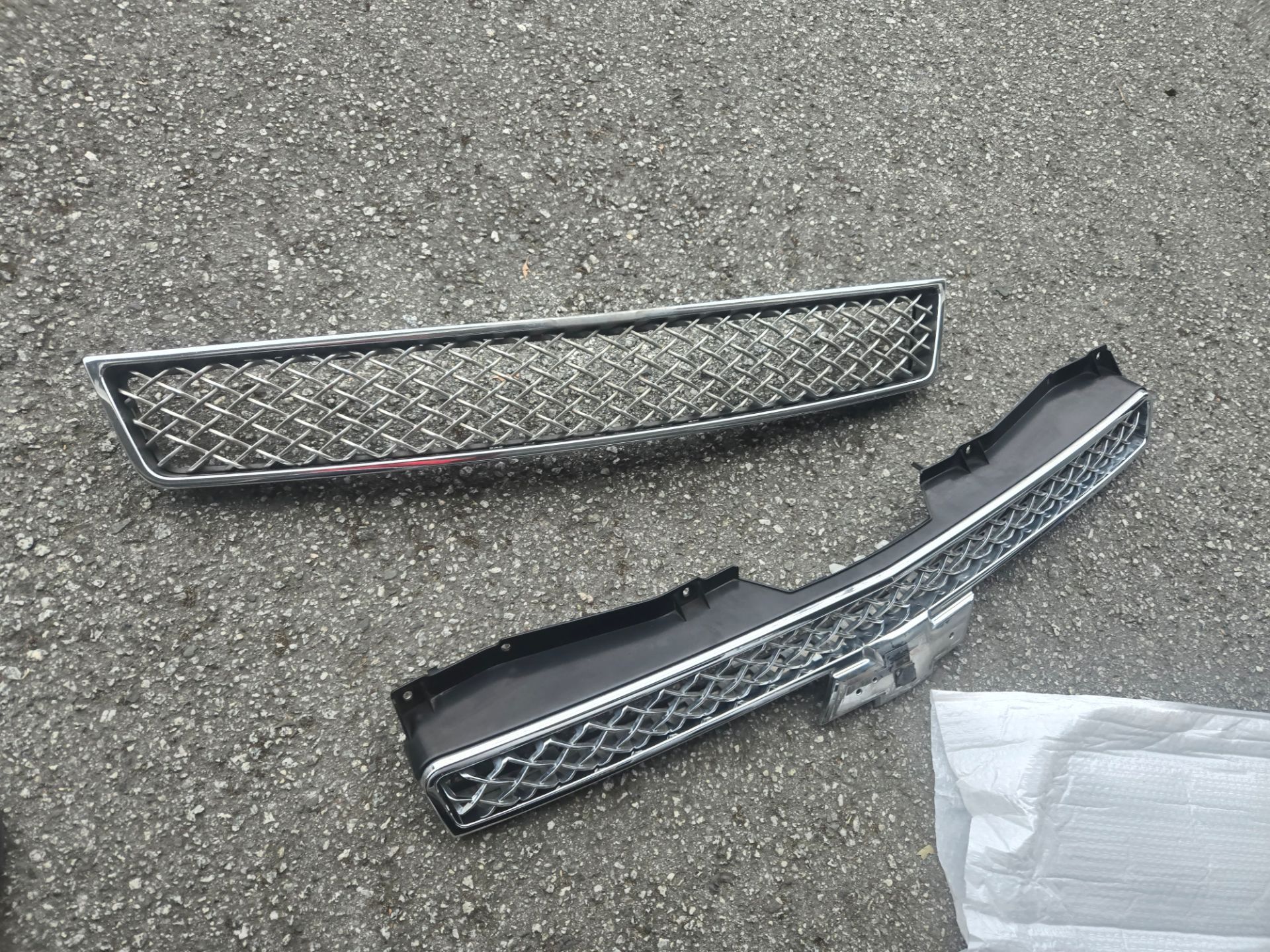Chevy tahoe front grill