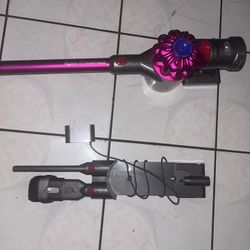 Dyson V7 Motorhead