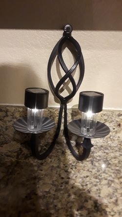 Solar candleholder