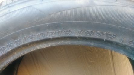 Nexen Tires 235 50 r 19. 2t. Tires