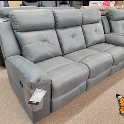 Ashley Cesolo Reclining Sofa 