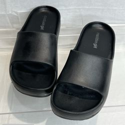 Madden Girl Black Slide Sandals Size 9