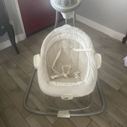 Graco swing