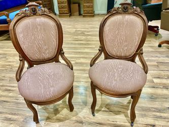 Pair of Walnut John Jelliff Victorian Side Chairs with Pallas Athena Lady Head Carving