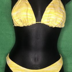 New Knitted Yellow Lined Bikini Size Large