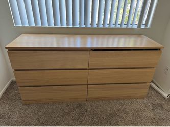 Modern 6-Drawer Dresser – Light Oak Finish