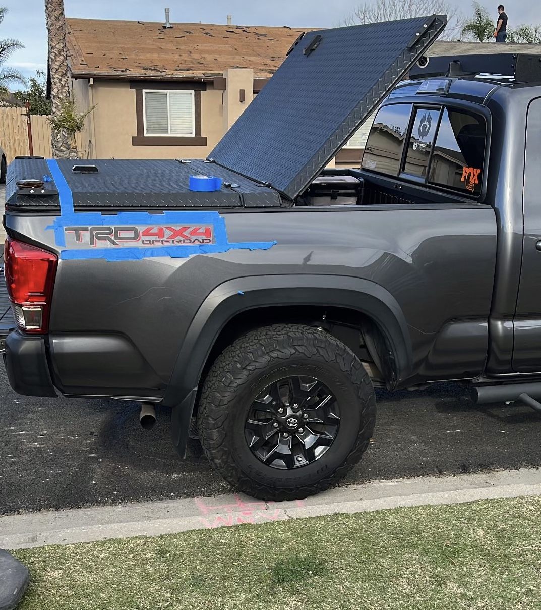 Diamond Back HD Bed Cover 2016 Tacoma 6ft Bed