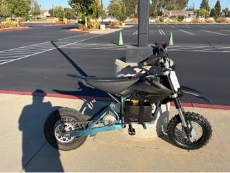 Fully Modified Razor Pitbike/E-Bike/Motorcycle