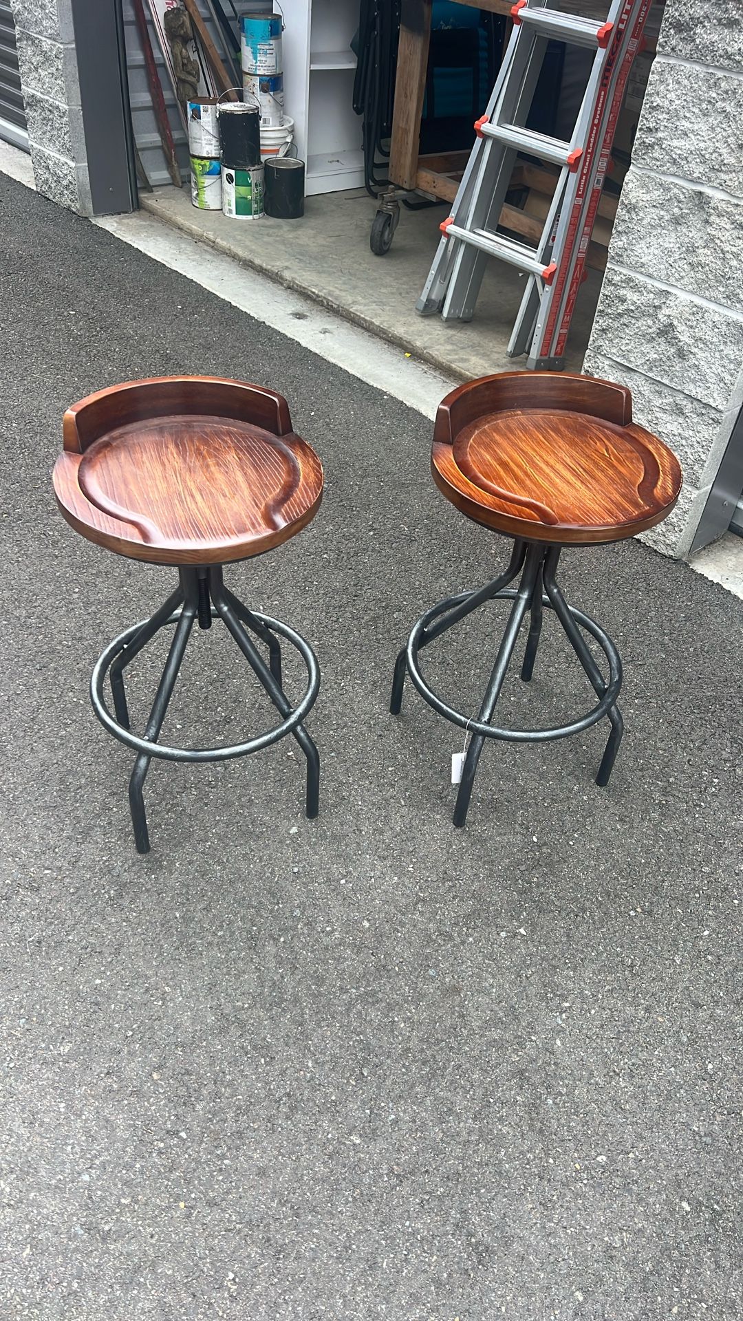 Bar Stools Brand New Adjustable