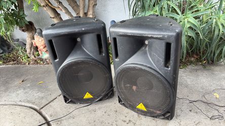Behringer PA Speakers – Pair