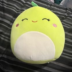 Squishmallows Ashley the Apple 11" Plush Preowned Closed Eyes