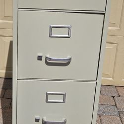 Heavy 5 Drawer Metal File Cabinet