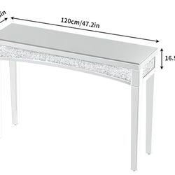  Good condition Beautiful glass entry table $120east Palmdale 