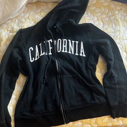 california zip up hoodie! 