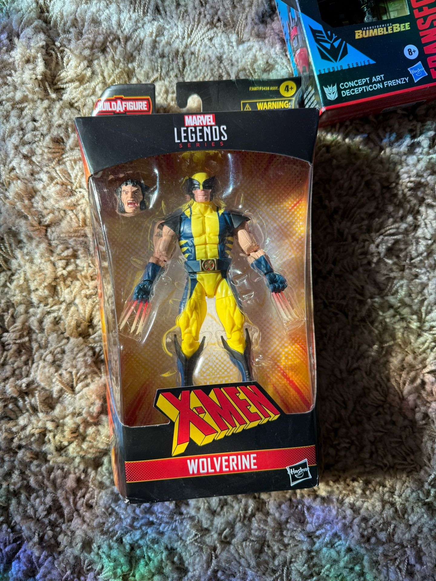 Marvel Legends Wolverine β Yellow/Blue Suit