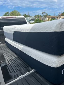 Nectar mattress  size twin