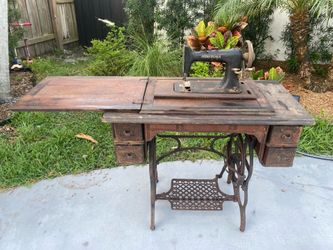 Antique Cast Iron Sewing Machine