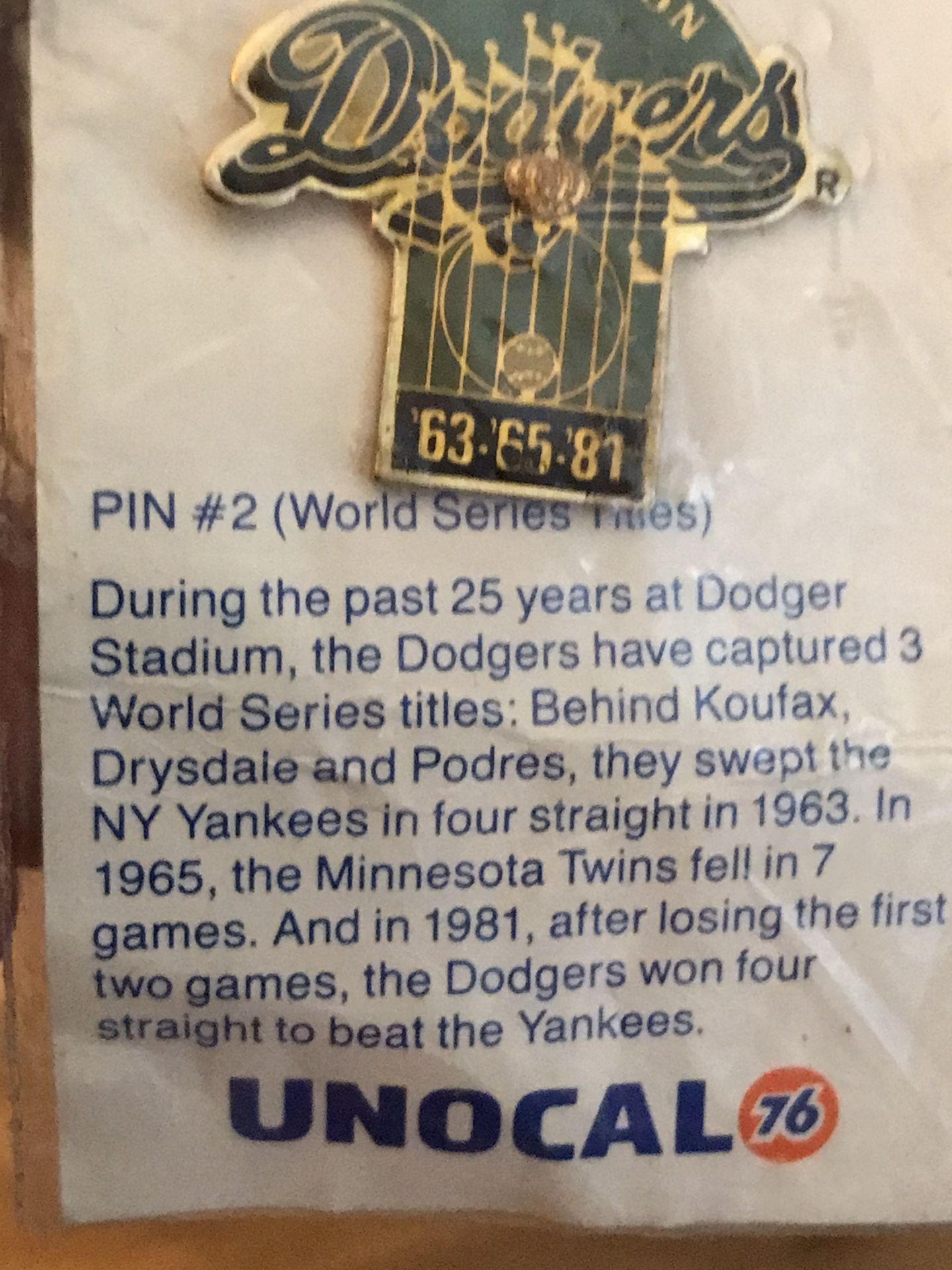 1963 World Series Commemorative Pin - Dodgers vs. Yankees