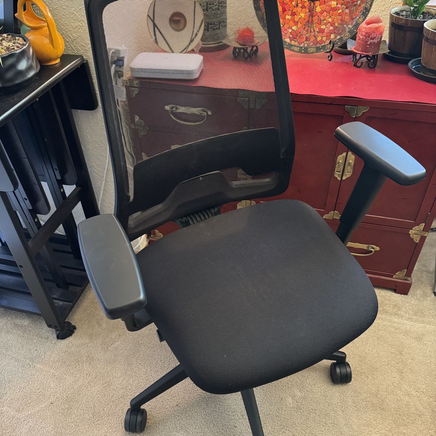 Ergonomic Office Desk Chair, Black