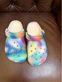 NEW CROCS Classic Platform TIE-DYE Graphic Clog Mules Comfort Shoes 6 M 8W