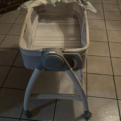 Baby bassinet 