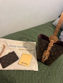 LV all in BB