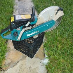 Makita Concrete Saw 14 in. 61cc (EK6101) Price Is Firm, Direct Pickup Available 