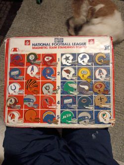 National football League magnetic team standing board